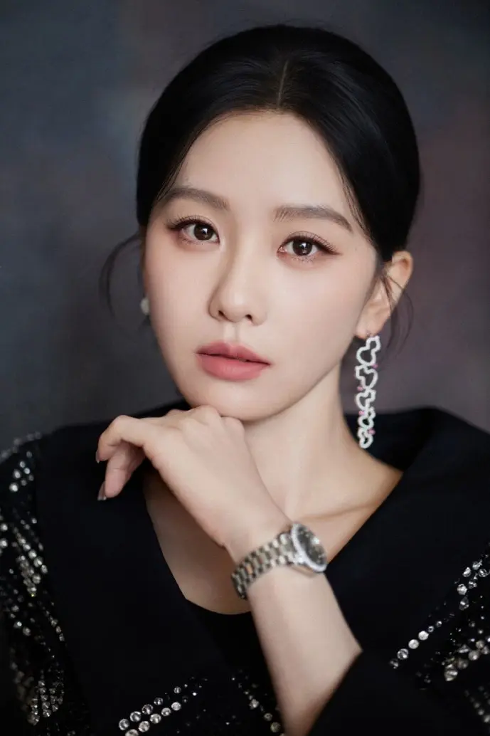 农村老人使用智能手机